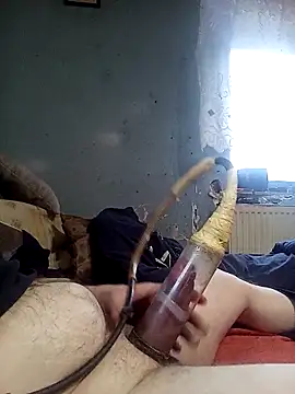 Jarektchurzewski online show from February 9, 3:10 pm