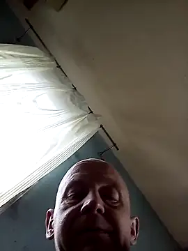 Jarektchurzewski online show from June 7, 1:38 pm
