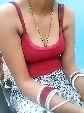 Snapshot of Hot-Monica chatting on October 25, 3:38 am Hot-Monica online show from October 25, 3:38 am