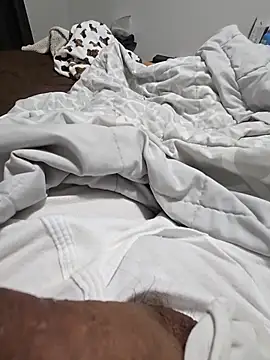 Snapshot of matatan0323 chatting on October 24, 3:05 am matatan0323 online show from October 24, 3:05 am