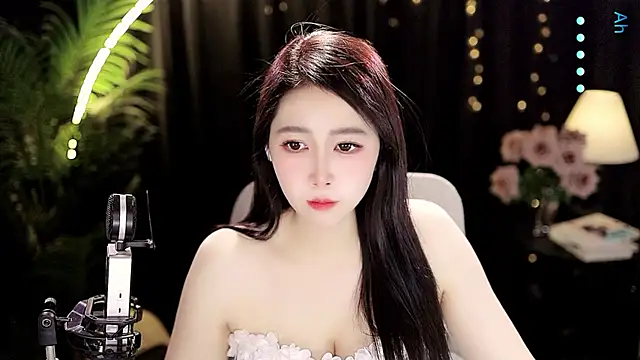 Sweet-Tea online show from February 14, 2:50 pm