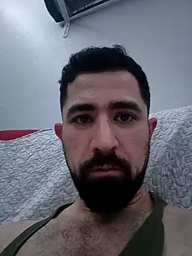 Snapshot of HAMADA__11 chatting on February 11, 10:31 pm HAMADA 11 online show from February 11, 10:31 pm