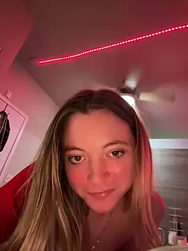 cuminhot69 online show from September 14, 6:47 am