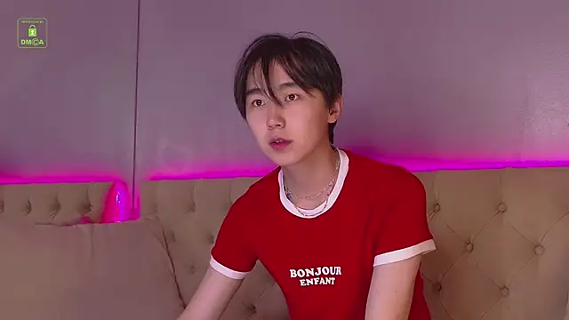 HeejinWang online show from September 24, 8:15 pm