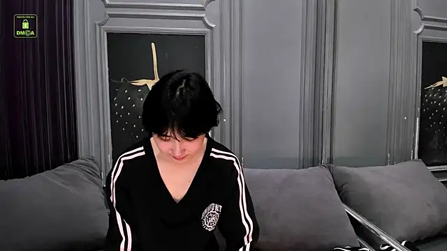 HeejinWang online show from May 6, 4:27 am