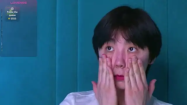 HeejinWang online show from March 11, 3:28 pm