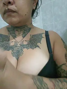 agnesvela online show from March 19, 5:07 am