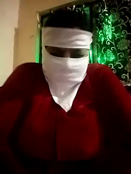 Love-890 online show from November 18, 8:23 pm