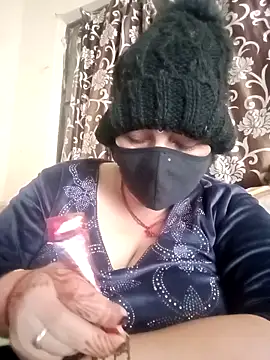 Love-890 online show from November 27, 8:04 am