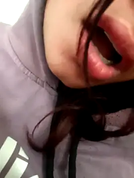 Snapshot of Aaisha-16 chatting on February 23, 4:03 am Aaisha-16 online show from February 23, 4:03 am