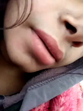 Snapshot of Aaisha-16 chatting on February 6, 3:57 am Aaisha-16 online show from February 6, 3:57 am