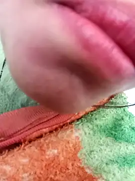 Snapshot of Aaisha-16 chatting on February 9, 4:21 am Aaisha-16 online show from February 9, 4:21 am