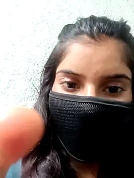 Snapshot of Aaisha-16 chatting on October 3, 1:42 am Aaisha-16 online show from October 3, 1:42 am