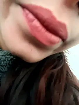 Snapshot of Aaisha-16 chatting on January 17, 3:43 am Aaisha-16 online show from January 17, 3:43 am