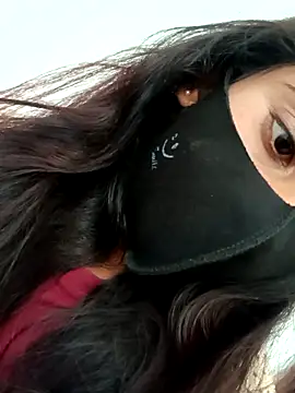 Snapshot of Aaisha-16 chatting on December 17, 3:22 am Aaisha-16 online show from December 17, 3:22 am