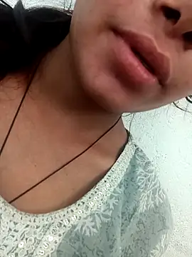 Aaisha-16 online show from April 4, 4:08 am