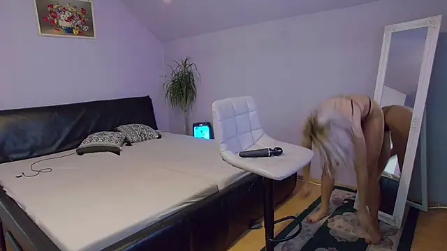 LustfulSin  online show from November 3, 7:24 am