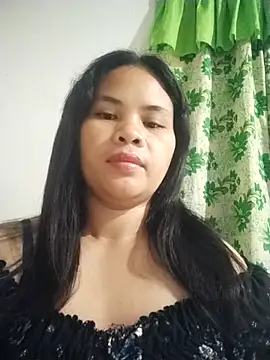 Snapshot of sweet_bella16 chatting on September 20, 4:01 pm sweet bella16 online show from September 20, 4:01 pm