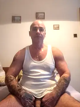 chcem1975 online show from January 10, 7:25 am