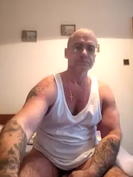 chcem1975 online show from January 14, 7:34 am