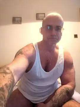 chcem1975 online show from January 13, 7:23 am