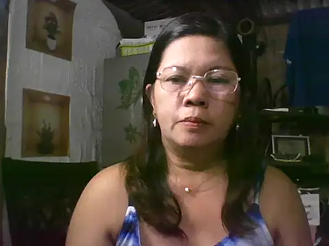 Snapshot of asian_bhebs1 chatting on October 18, 9:39 pm asian bhebs1 online show from October 18, 9:39 pm