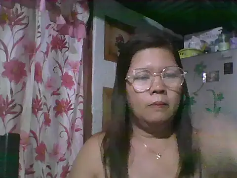 Snapshot of asian_bhebs1 chatting on December 2, 8:32 pm asian bhebs1 online show from December 2, 8:32 pm