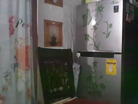 Snapshot of asian_bhebs1 chatting on October 29, 6:18 pm asian bhebs1 online show from October 29, 6:18 pm