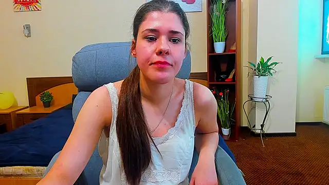 Snapshot of Joannia chatting on November 6, 8:07 am Joannia online show from November 6, 8:07 am