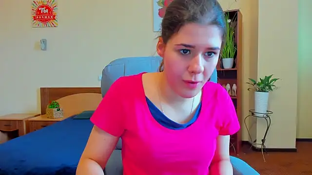 Snapshot of Joannia chatting on October 6, 7:09 am Joannia online show from October 6, 7:09 am