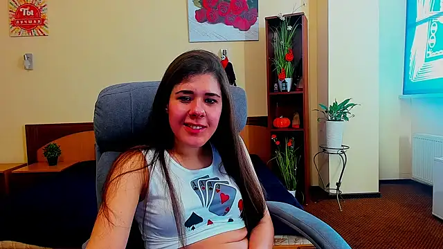 Snapshot of Joannia chatting on October 25, 7:07 am Joannia online show from October 25, 7:07 am