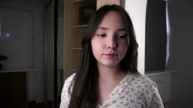 RenaeConnerley online show from September 24, 3:35 am