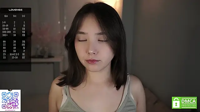 RenaeConnerley online show from October 28, 4:57 am