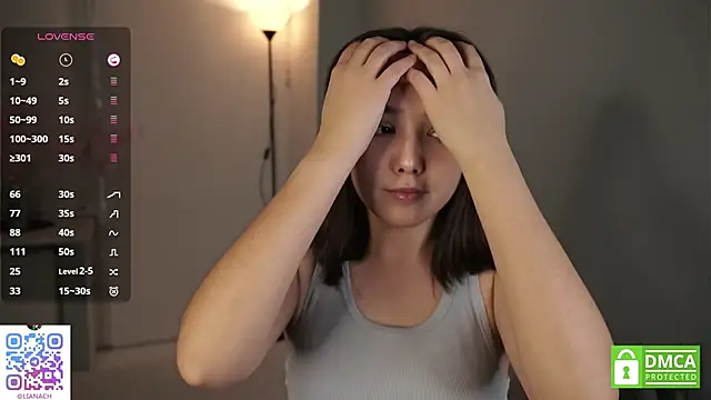 RenaeConnerley online show from October 27, 4:24 am