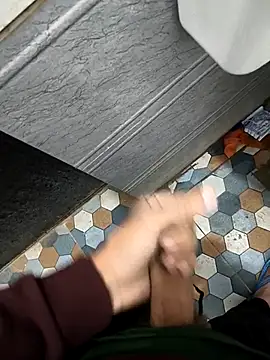 bold guy 1234 online show from November 18, 4:16 am