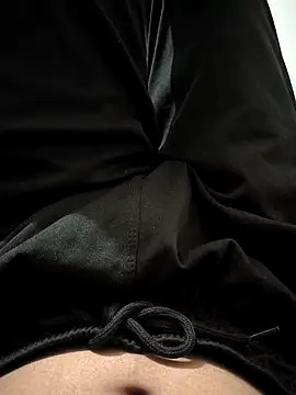 bold guy 1234 online show from March 5, 6:10 am