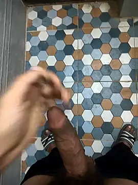 bold guy 1234 online show from April 12, 11:19 pm