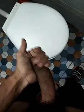 bold guy 1234 online show from April 9, 2:24 am