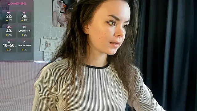 Gentle Ariel online show from December 3, 1:39 am