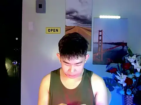 Snapshot of NaughtyGlow97 chatting on October 5, 9:27 pm NaughtyGlow97 online show from October 5, 9:27 pm