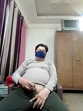 Love40777 online show from December 14, 6:02 pm