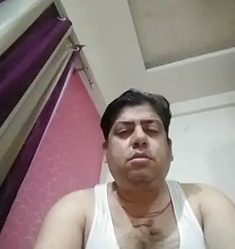 Love40777 online show from May 26, 6:39 pm
