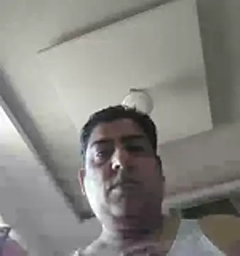 Love40777 online show from June 26, 11:16 am
