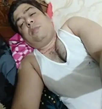 Love40777 online show from May 8, 7:28 pm