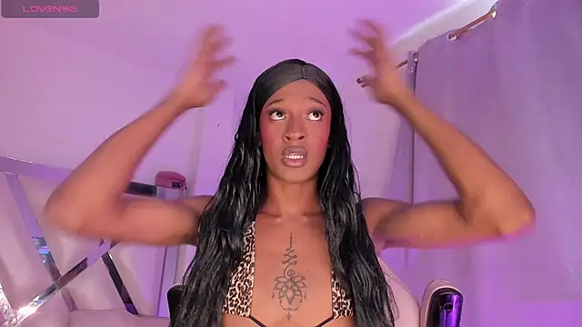 Mia royal online show from July 23, 8:38 pm