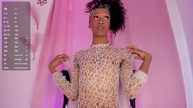 Mia royal online show from July 8, 4:18 pm