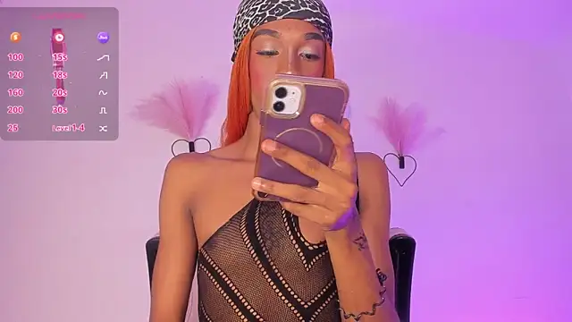 Mia royal online show from June 4, 6:56 pm