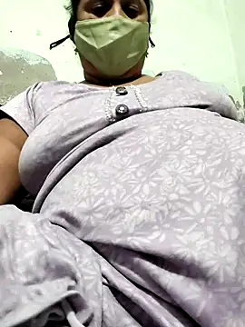 Mmm143 online show from March 15, 6:37 pm