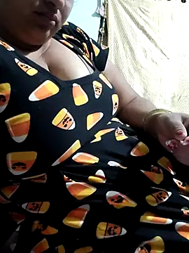 Mmm143 online show from March 20, 11:17 pm