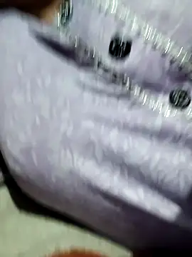 Mmm143 online show from February 5, 6:15 pm